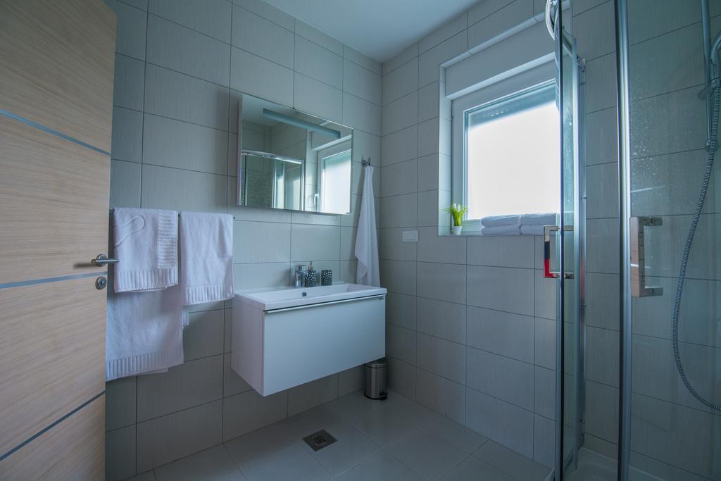 Villa Ljubica Vodice Luaran gambar